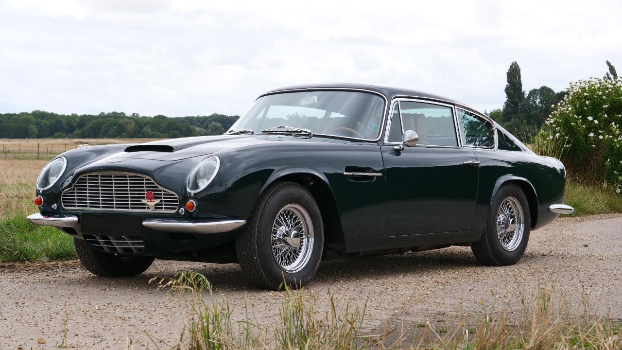 ASTON MARTIN DB6 Vantage Mk II - 1970 LesAnciennes.com