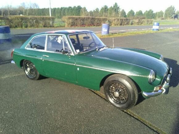MG MGB GT - 1970 LesAnciennes.com