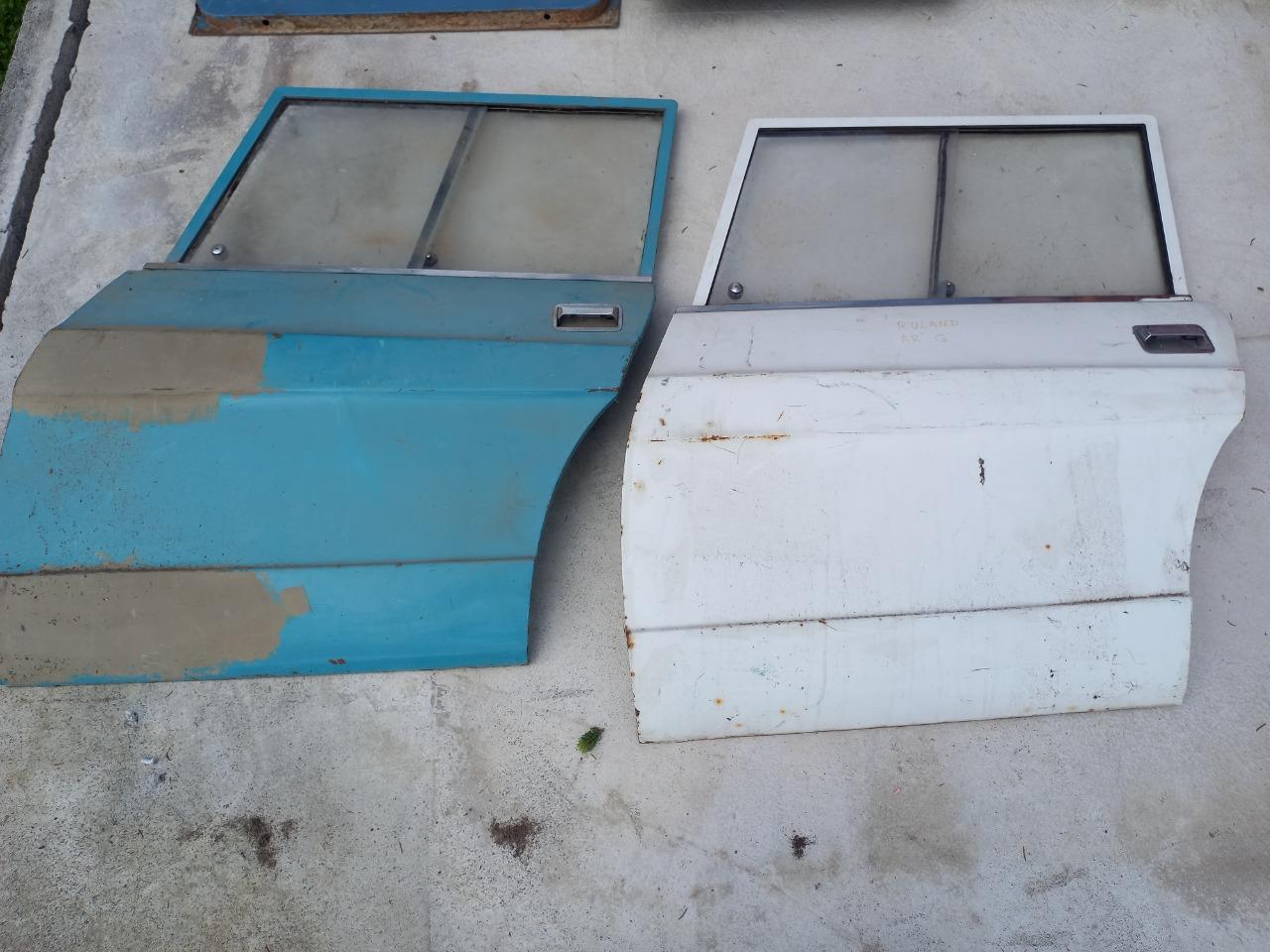 Portes CITROEN Ami 8 LesAnciennes.com