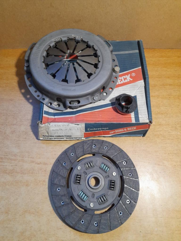Kit embrayage Renault 11 turbo R9 super GTT LesAnciennes.com
