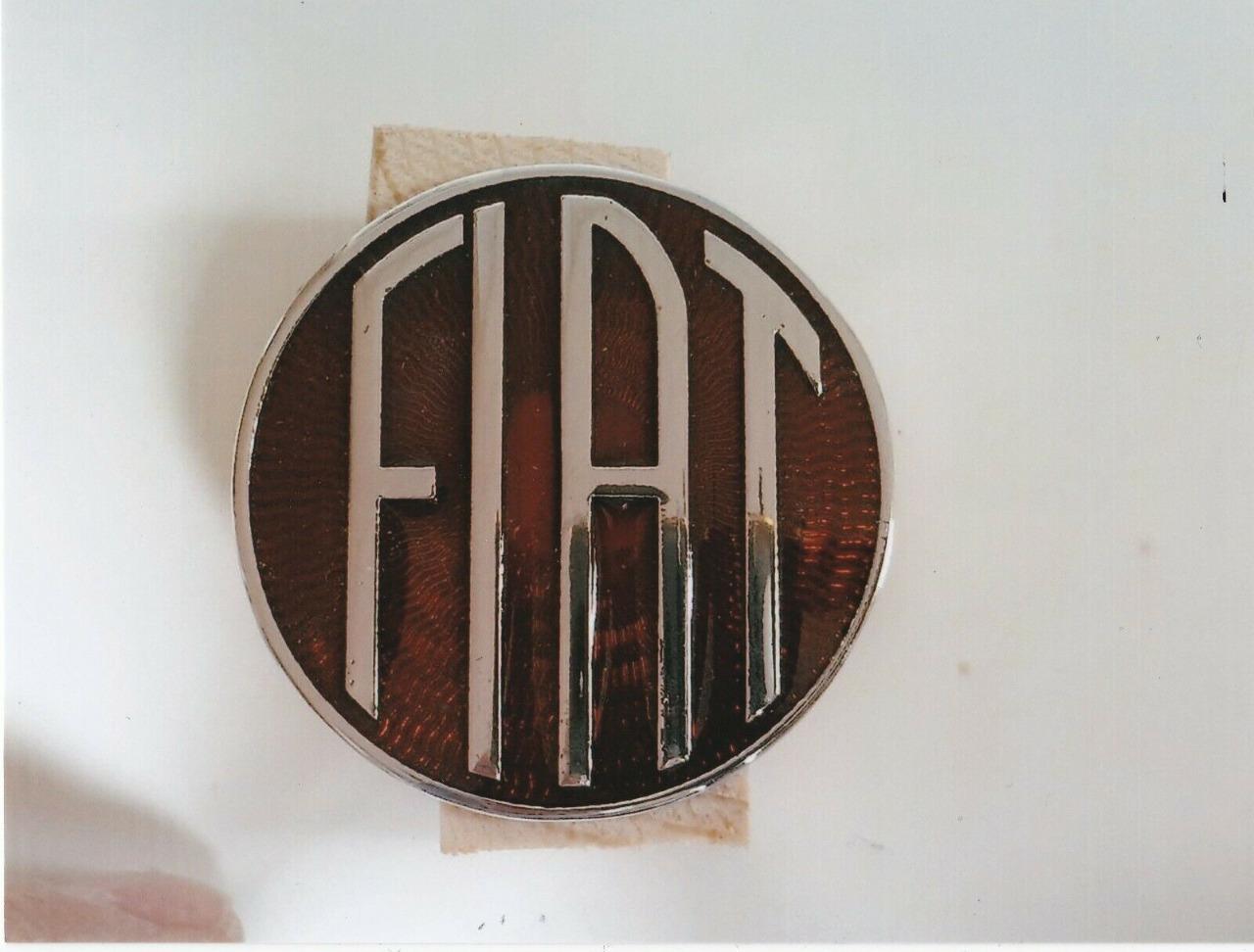 Frise FIAT 1100 LesAnciennes.com