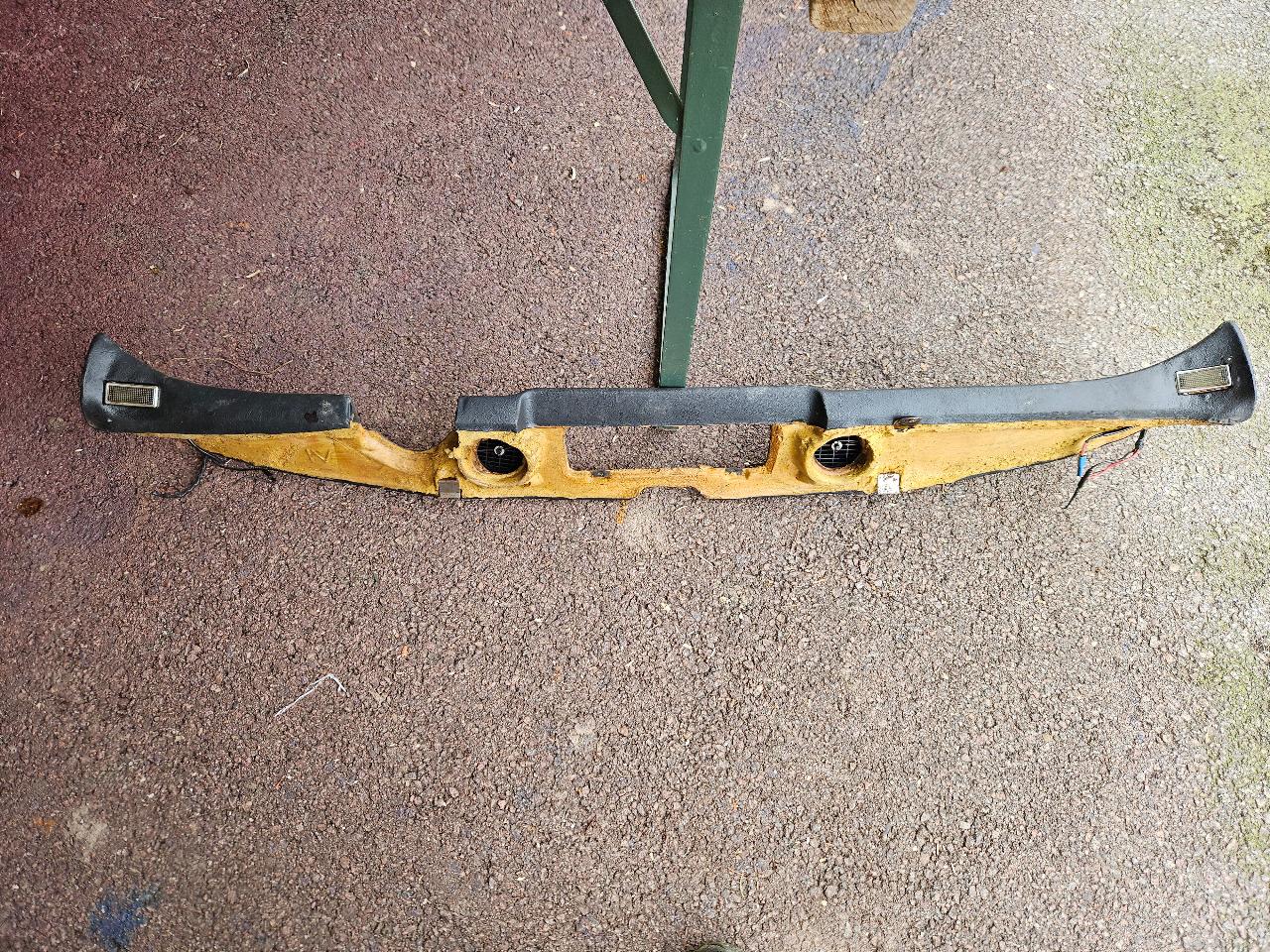 TABLEAU DE BORD SIMCA 1300 LesAnciennes.com