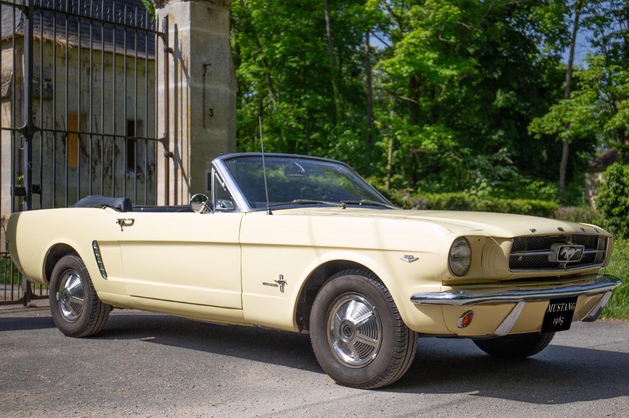 FORD Mustang 4,7L/200ch code c - 1964 LesAnciennes.com