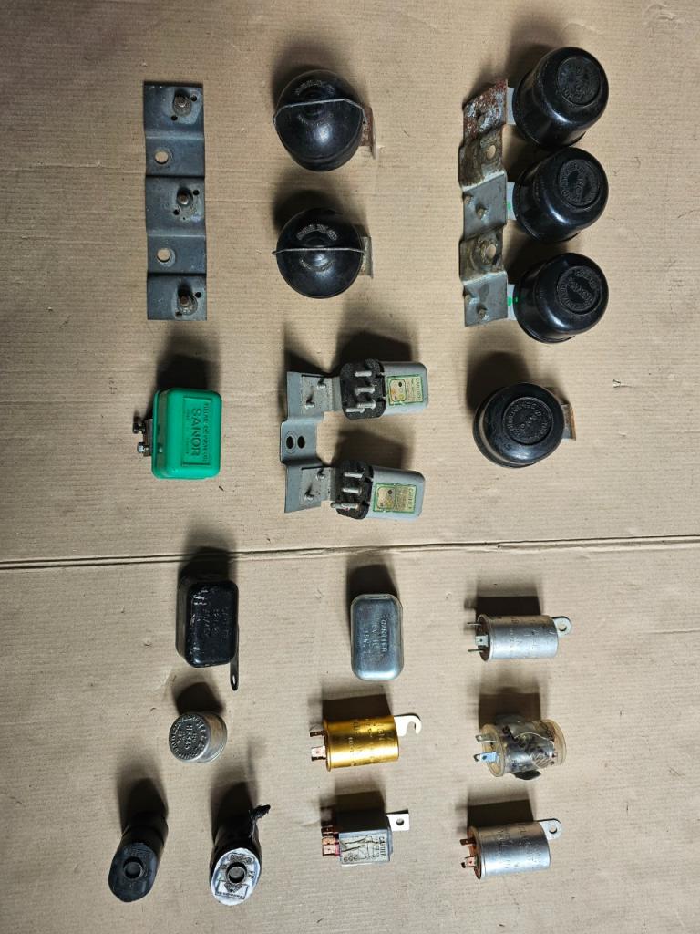 Relais et centrale CITROEN DS LesAnciennes.com