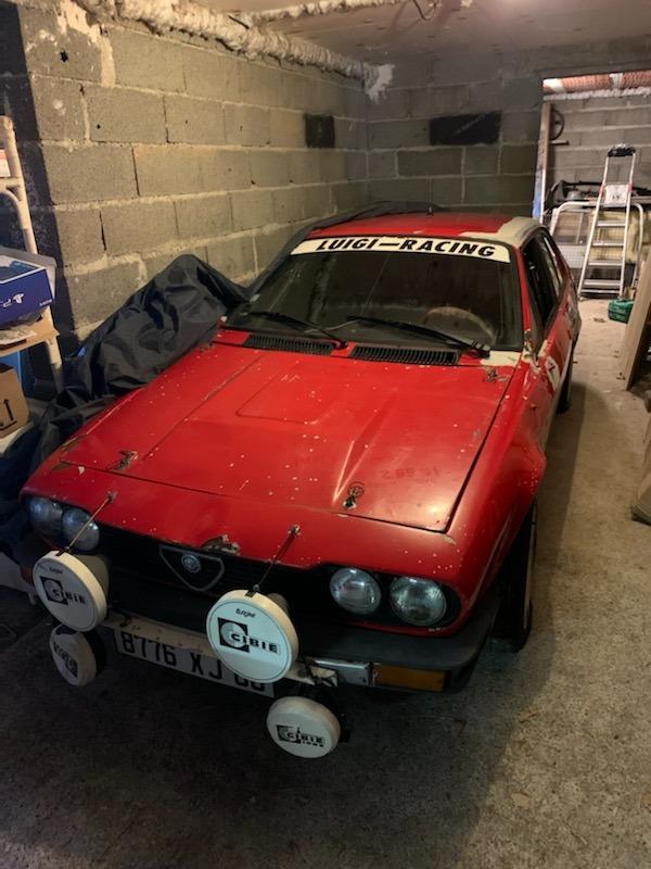 ALFA ROMEO GTV6 - 1982 LesAnciennes.com