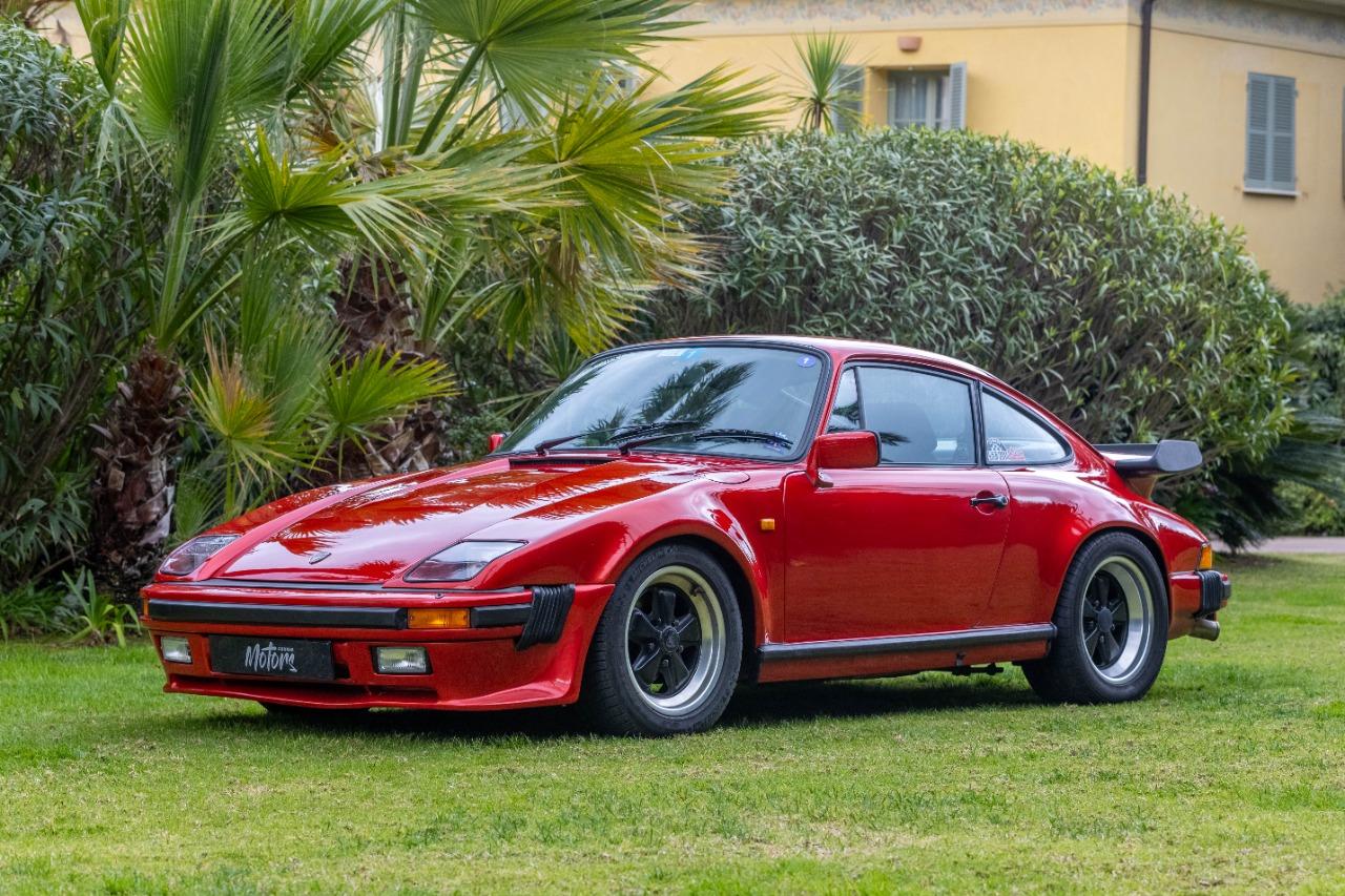 PORSCHE 911 - 1983 LesAnciennes.com