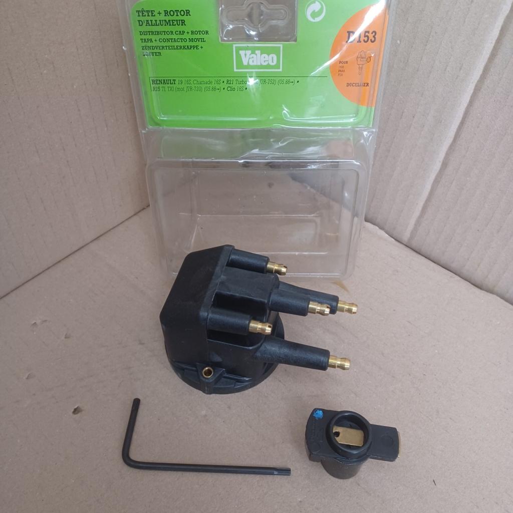 Tête d'allumeur + doigt Renault Clio I 1.8 2.0 R1 LesAnciennes.com