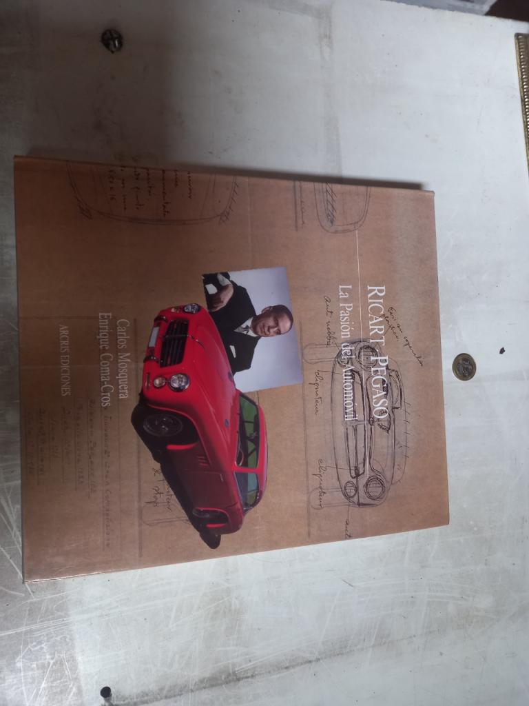 Livre pegaso LesAnciennes.com