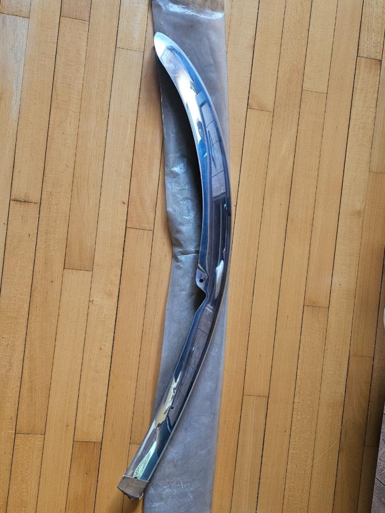 Lame pare choc neuve CITROEN DS LesAnciennes.com