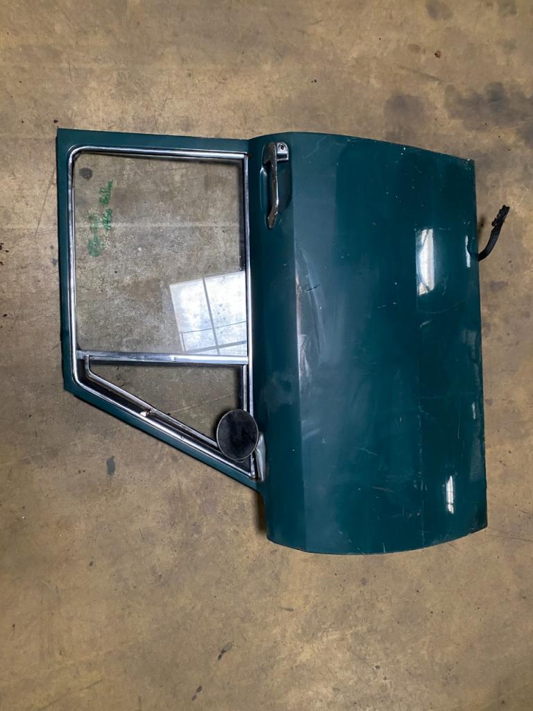 ALFA ROMEO 1750 berline LesAnciennes.com