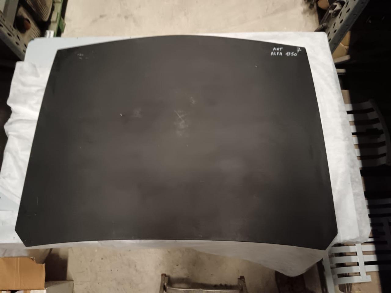 Capot avant Alfa Romeo 1750 LesAnciennes.com