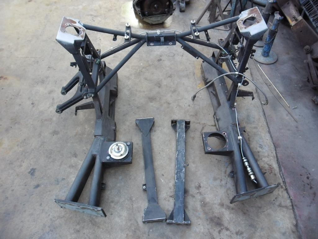 Cadre moteur arrière Ferrari 348 LesAnciennes.com