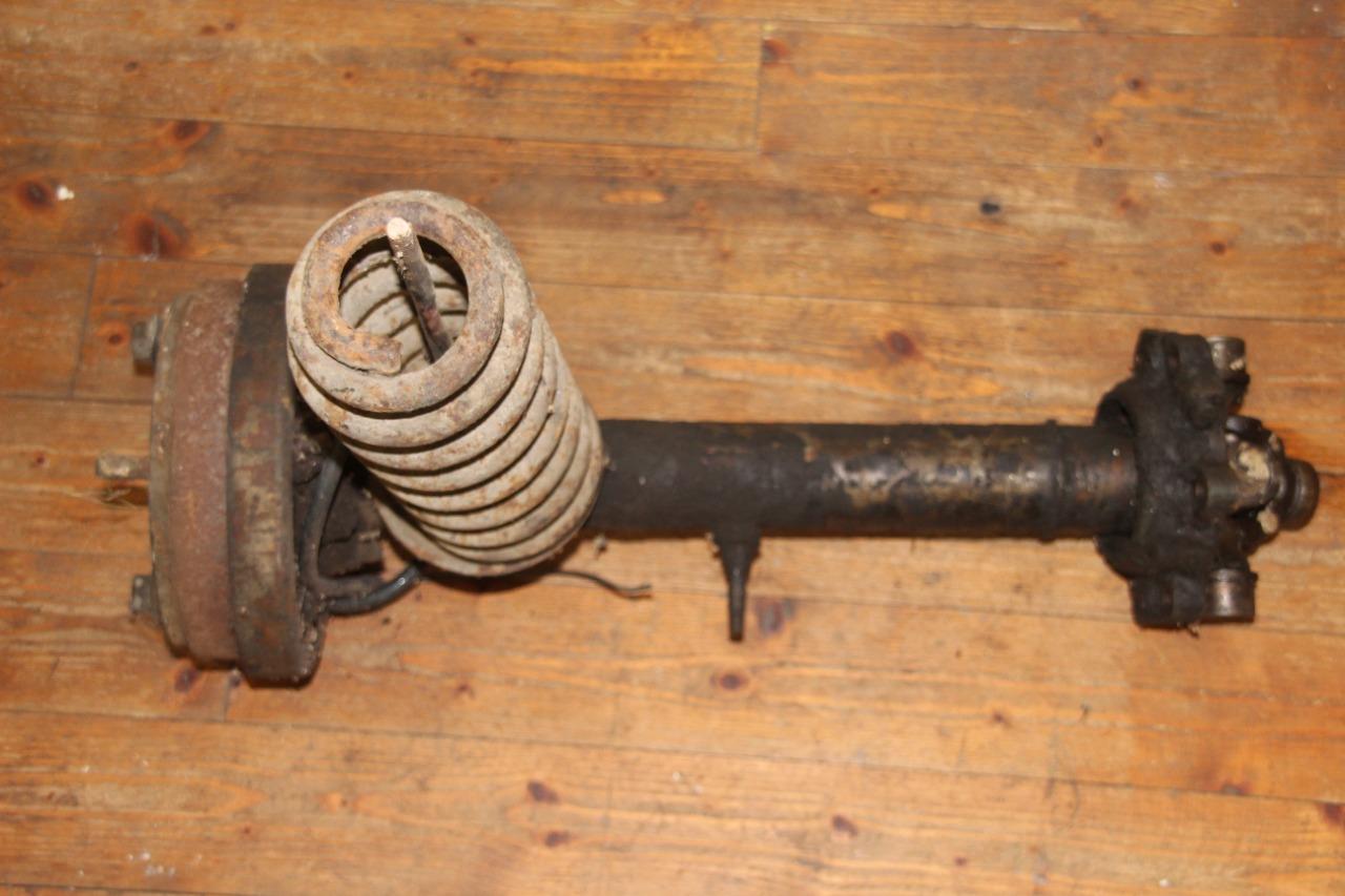 Train arrière Suspension RENAULT 4CV 1960 LesAnciennes.com