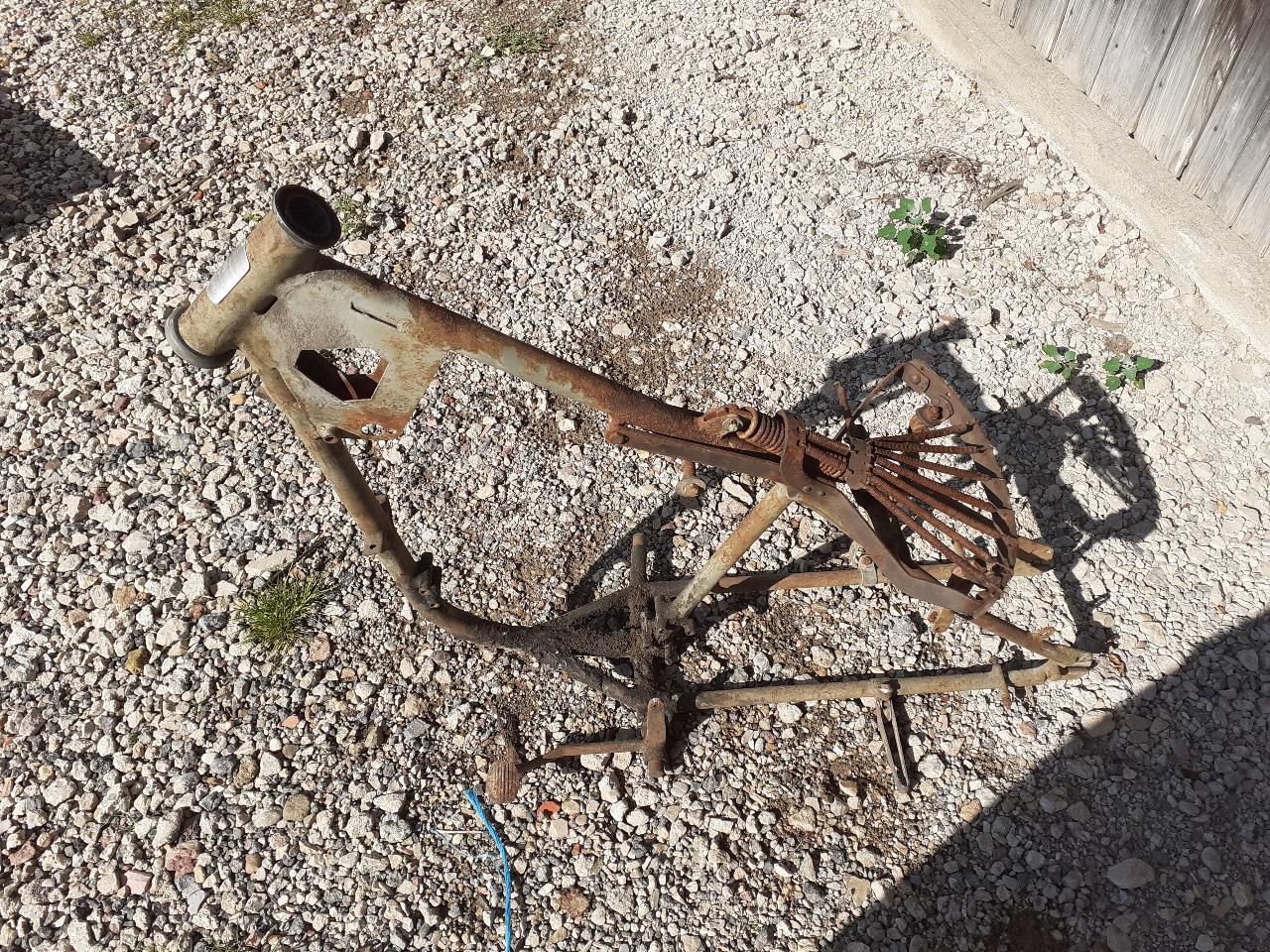 Cadre de Moto Peugeot Type 51 LesAnciennes.com