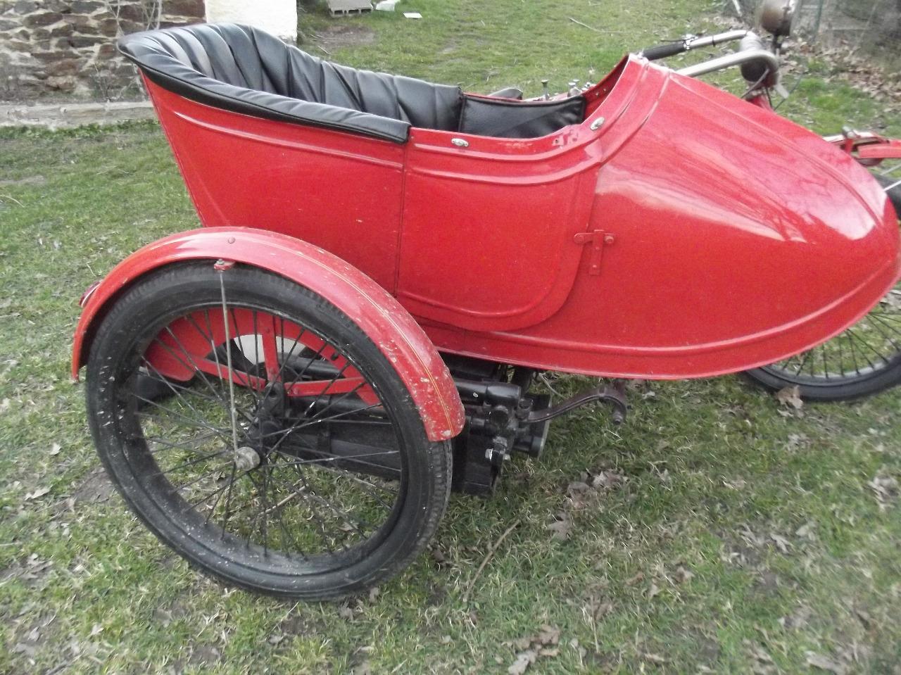 Side car osier LesAnciennes.com