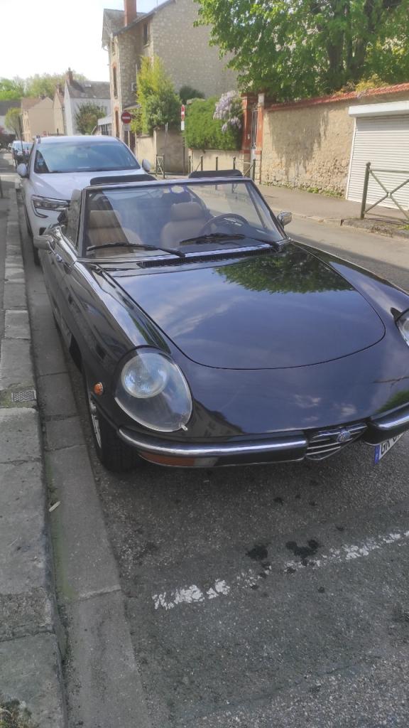 ALFA ROMEO 2000 Spider - 1980 LesAnciennes.com