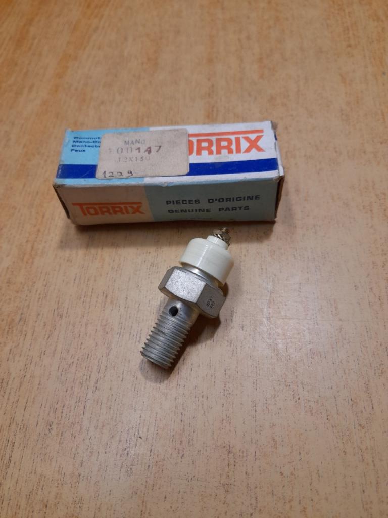 Manocontact pression d'huile Citroën GS GSA Visa LesAnciennes.com