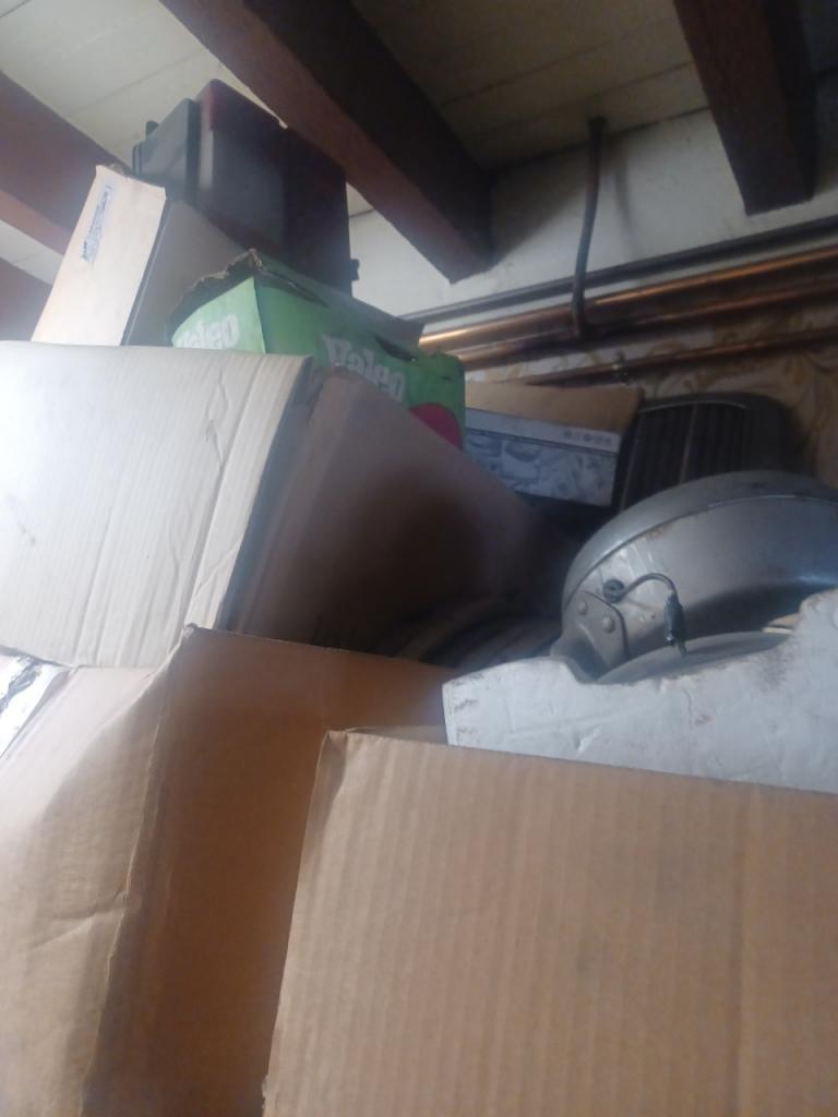 LOT PIECES LesAnciennes.com