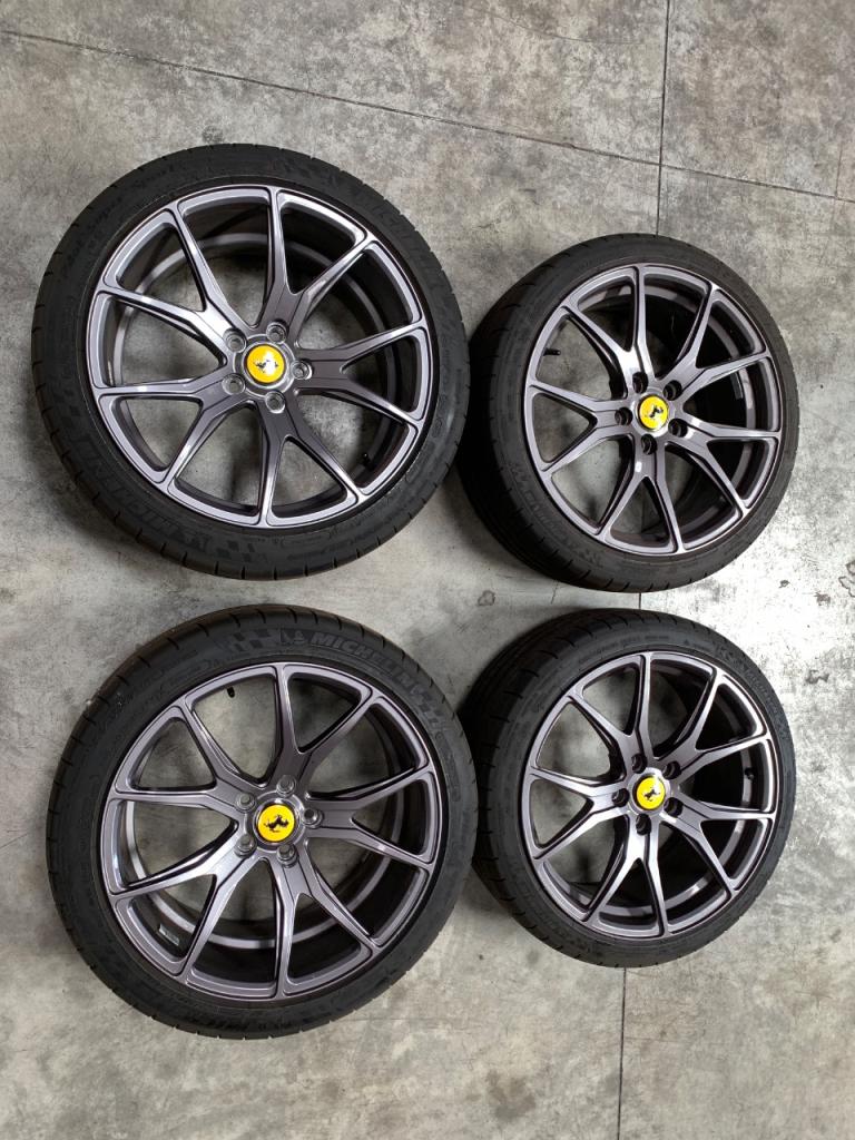 Jantes FERRARI Mondial T LesAnciennes.com