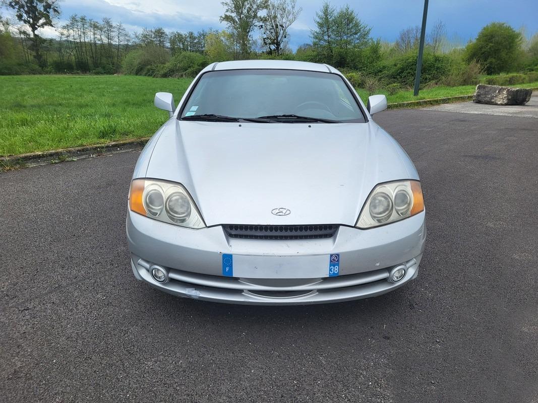 HYUNDAI FX COUPE - 2002 LesAnciennes.com