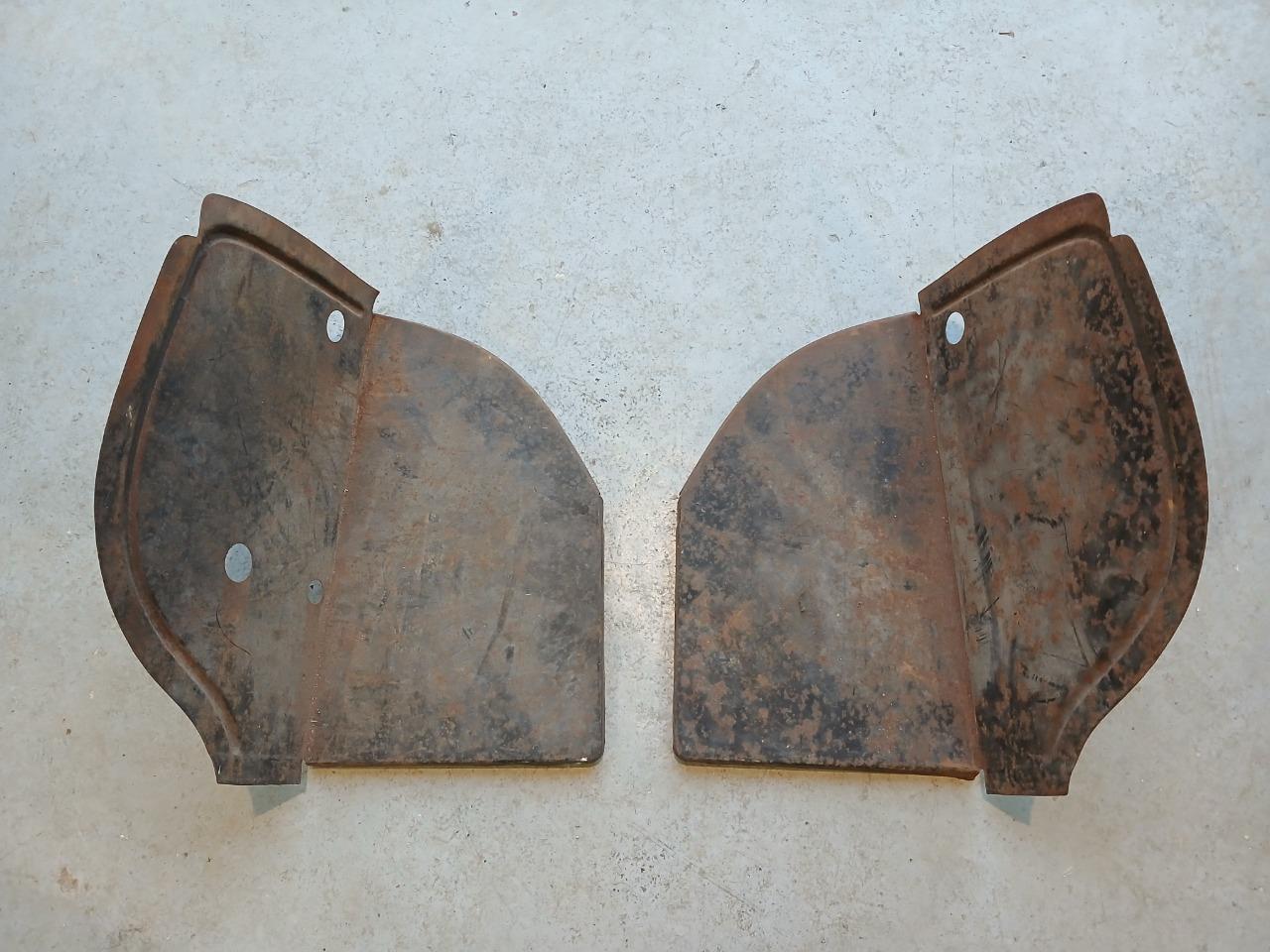 Tôles de fond de coffre SIMCA 1000 LesAnciennes.com