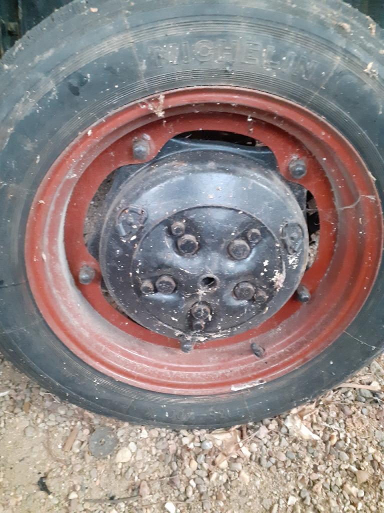 PANHARD Dyna LesAnciennes.com