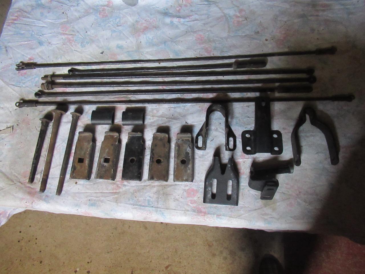 Tringlerie PEUGEOT 201 br LesAnciennes.com