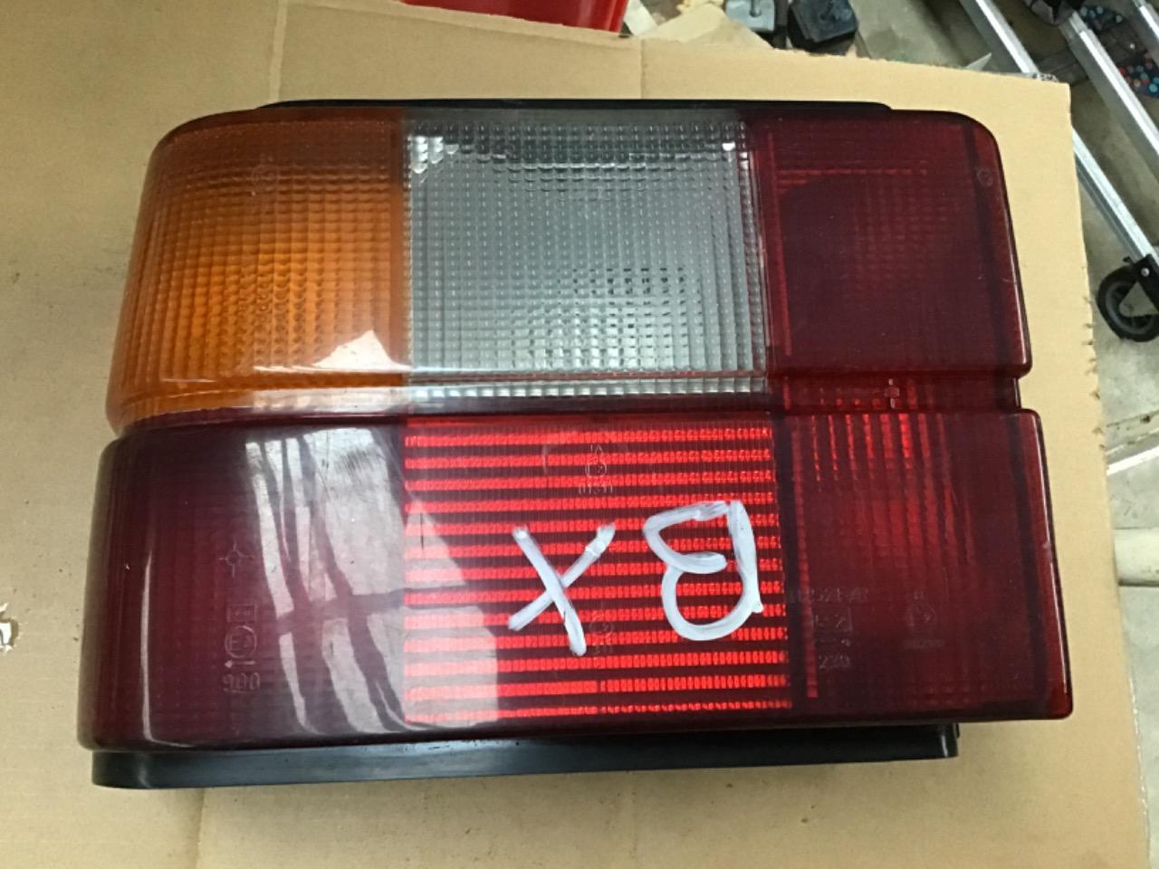 FEU ARRIÈRE GAUCHE NEUF CITROEN BX BERLINE LesAnciennes.com