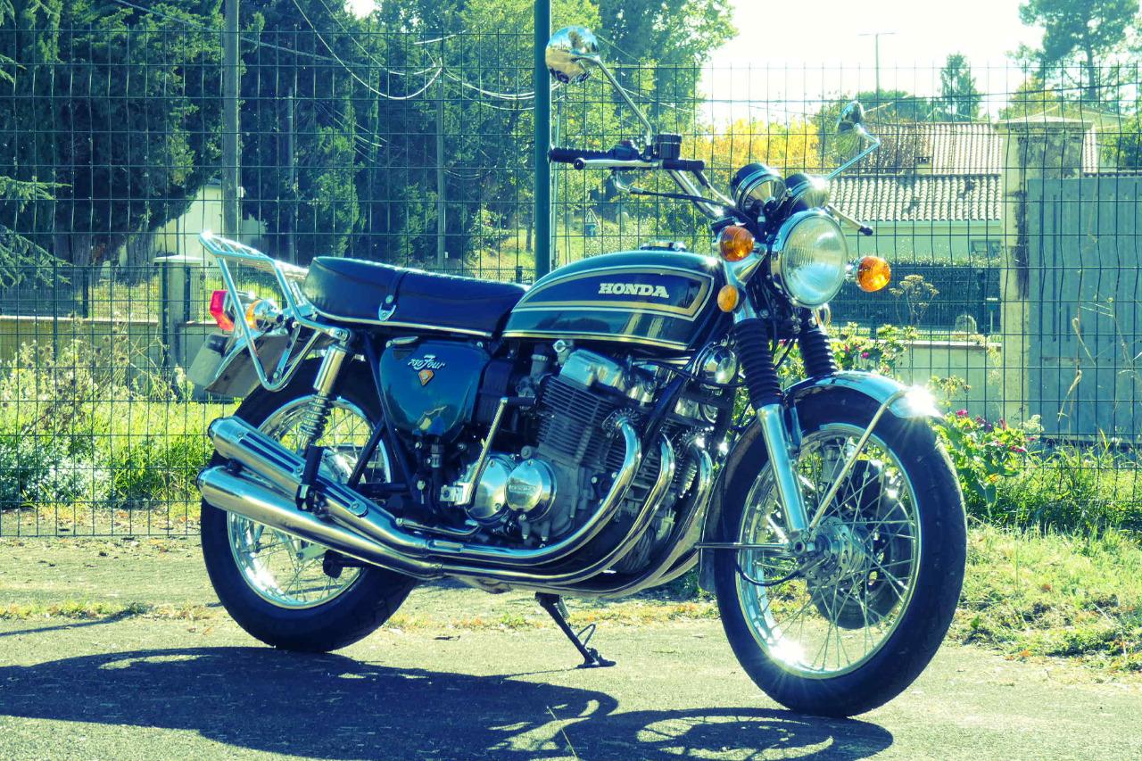 HONDA CB 750 Four K6 - 1976 LesAnciennes.com