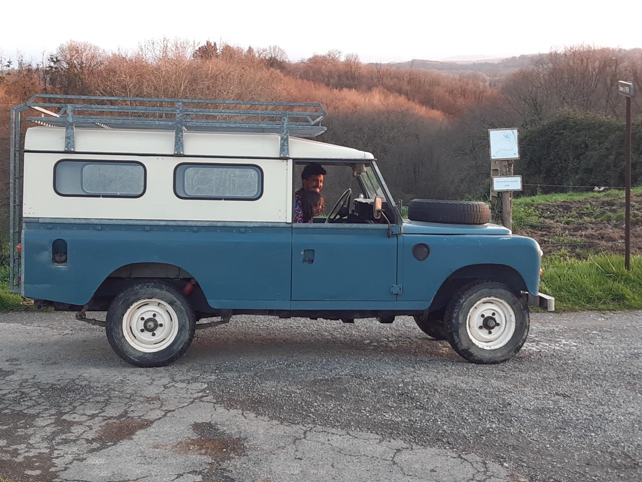 LAND ROVER 109 Série 3 - 1981 LesAnciennes.com