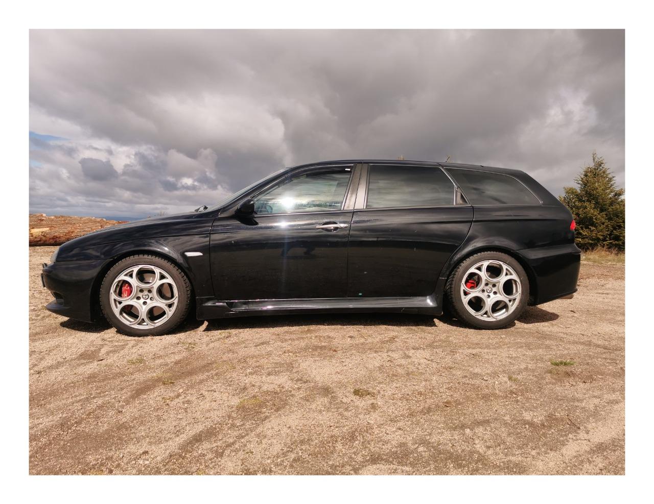ALFA ROMEO 156 SW GTA 3.2 V6 - 2002 LesAnciennes.com