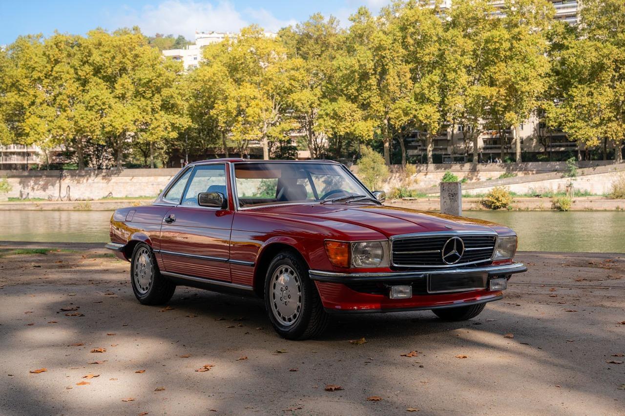 MERCEDES 560 SL R107 - 1987 LesAnciennes.com