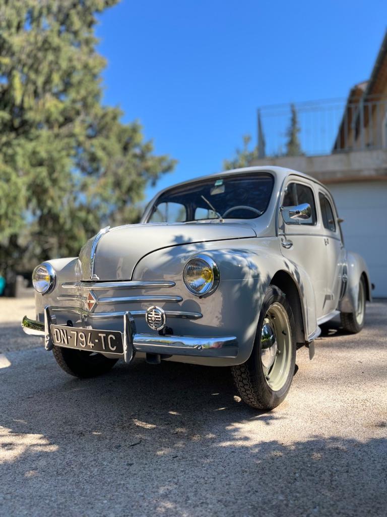RENAULT 4CV 1062 - 1956 LesAnciennes.com