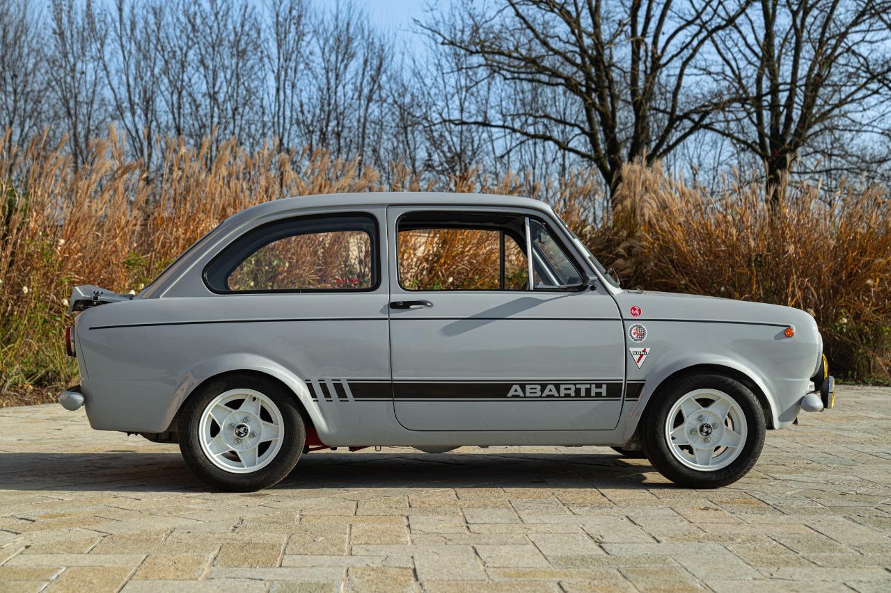 FIAT 850 REPLICA ABARTH - 1970 LesAnciennes.com