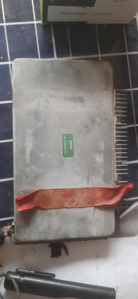 Calculateur CITROEN SM injection 0 280 001 012 LesAnciennes.com