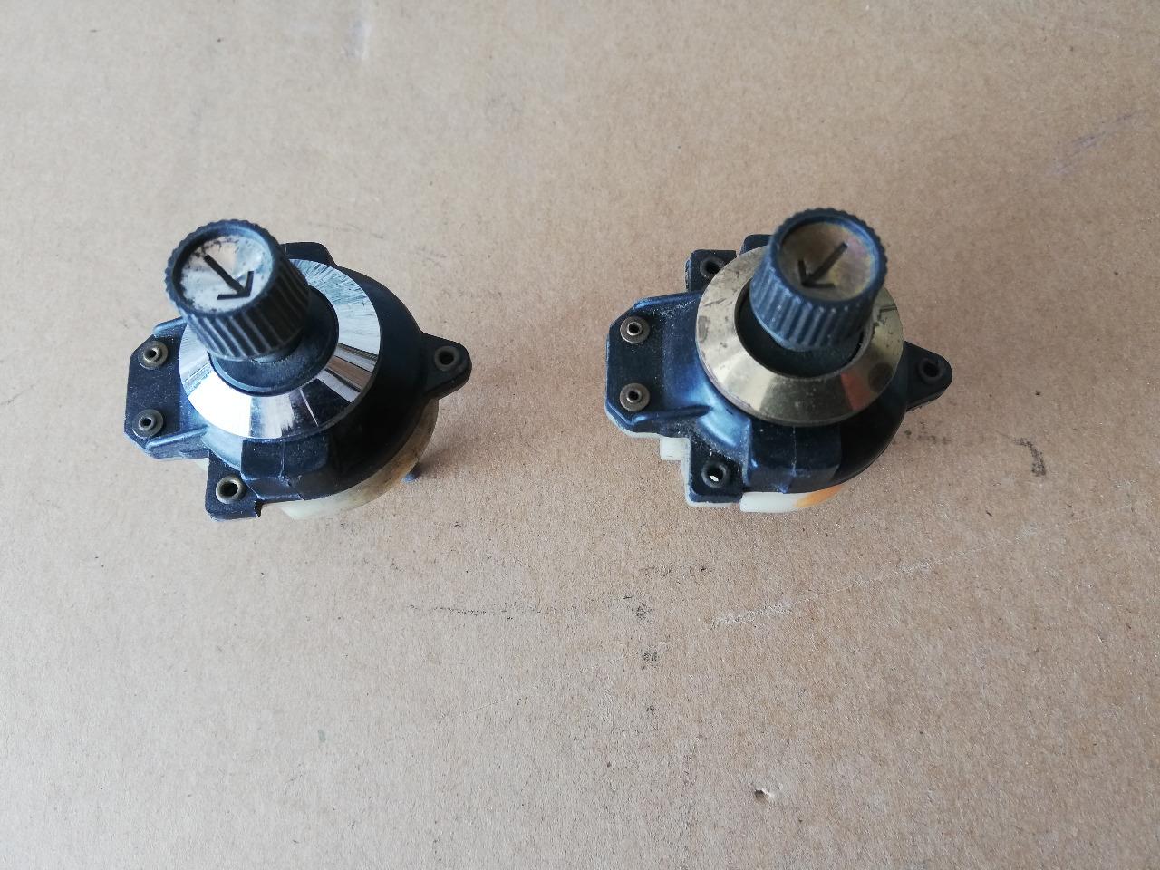 CITROEN DS ID commutateur, bouton multi usages LesAnciennes.com