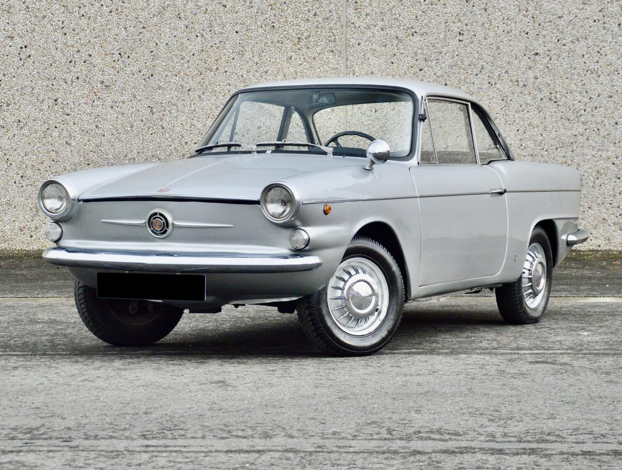1962 Fiat 600 D Coupé Vignale LesAnciennes.com