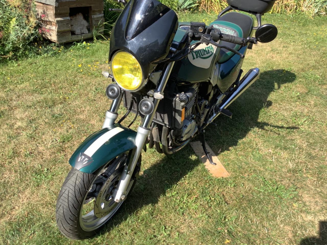 TRIUMPH Trident - 1993 LesAnciennes.com