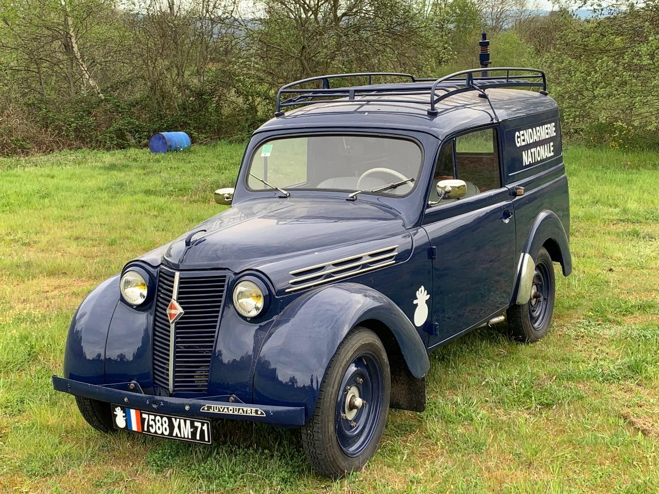 RENAULT Juvaquatre Fourgonnette - 1960 LesAnciennes.com