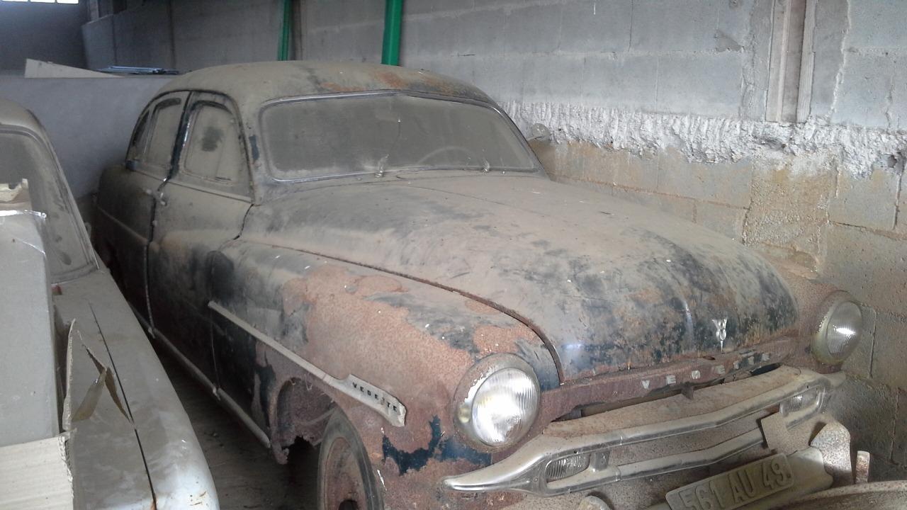 Pare brise FORD Vedette LesAnciennes.com