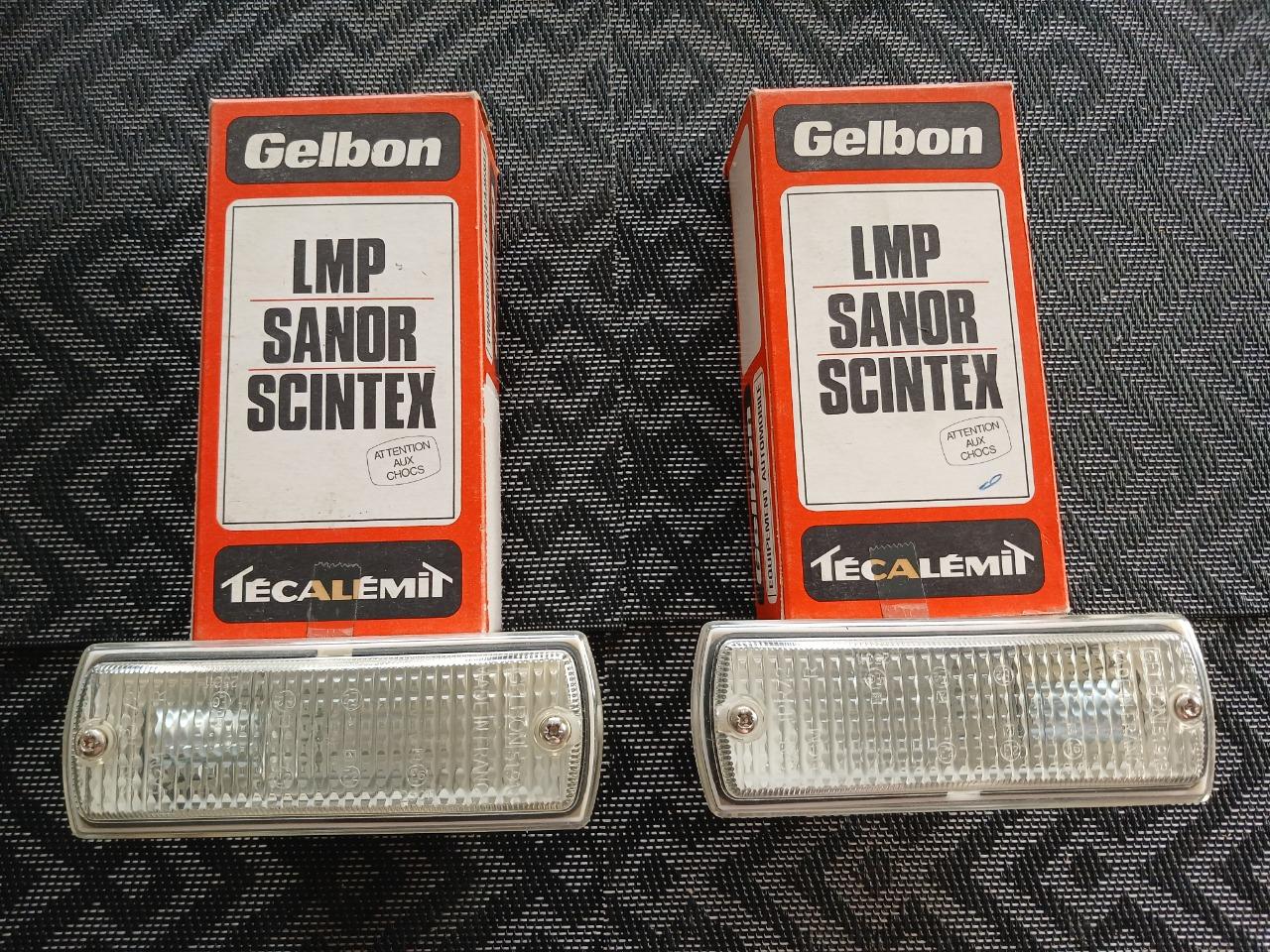 Feux de recul CITROEN DS LesAnciennes.com