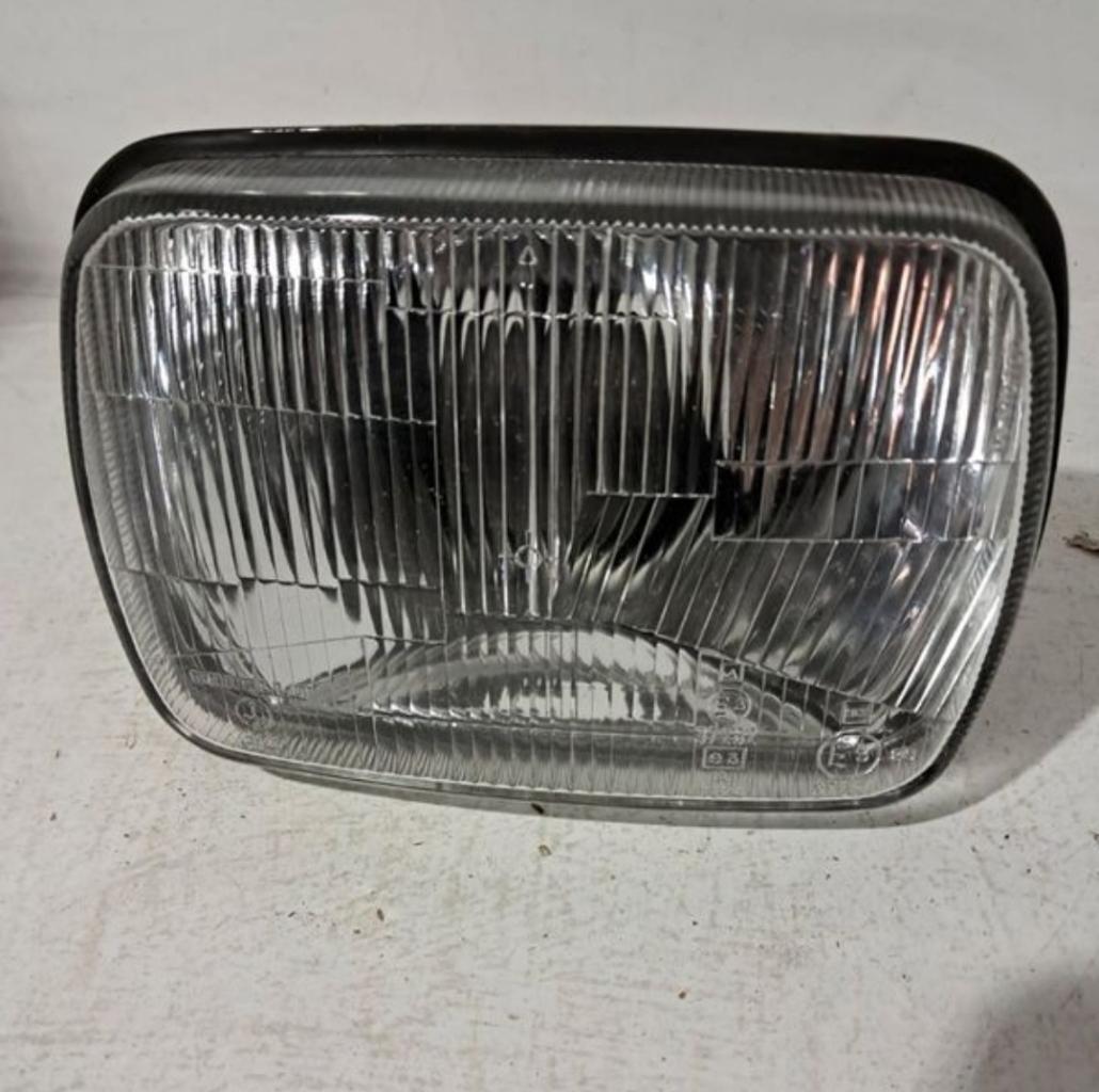 Phare pour MOTO GUZZI Carello 614 LesAnciennes.com