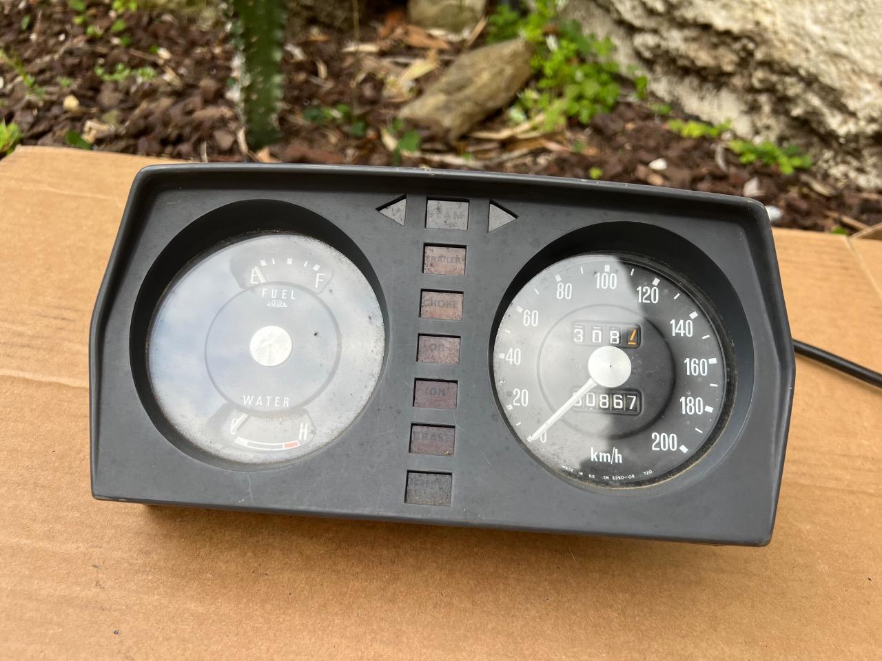 Bloc compteurs LAND ROVER Range Rover Classic LesAnciennes.com