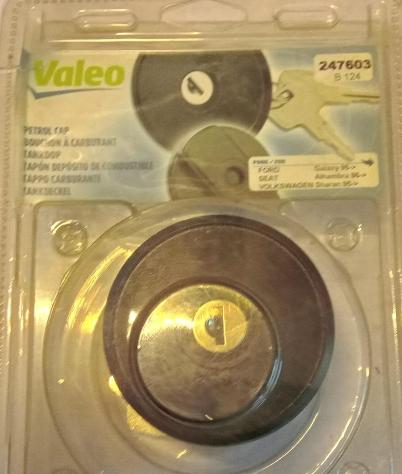 Bouchon essence FORD Galaxie VW T4 Seat Alambra LesAnciennes.com