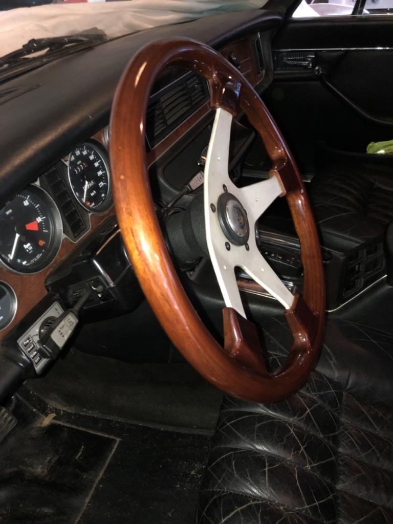 JAGUAR XJ6 - 1977 LesAnciennes.com