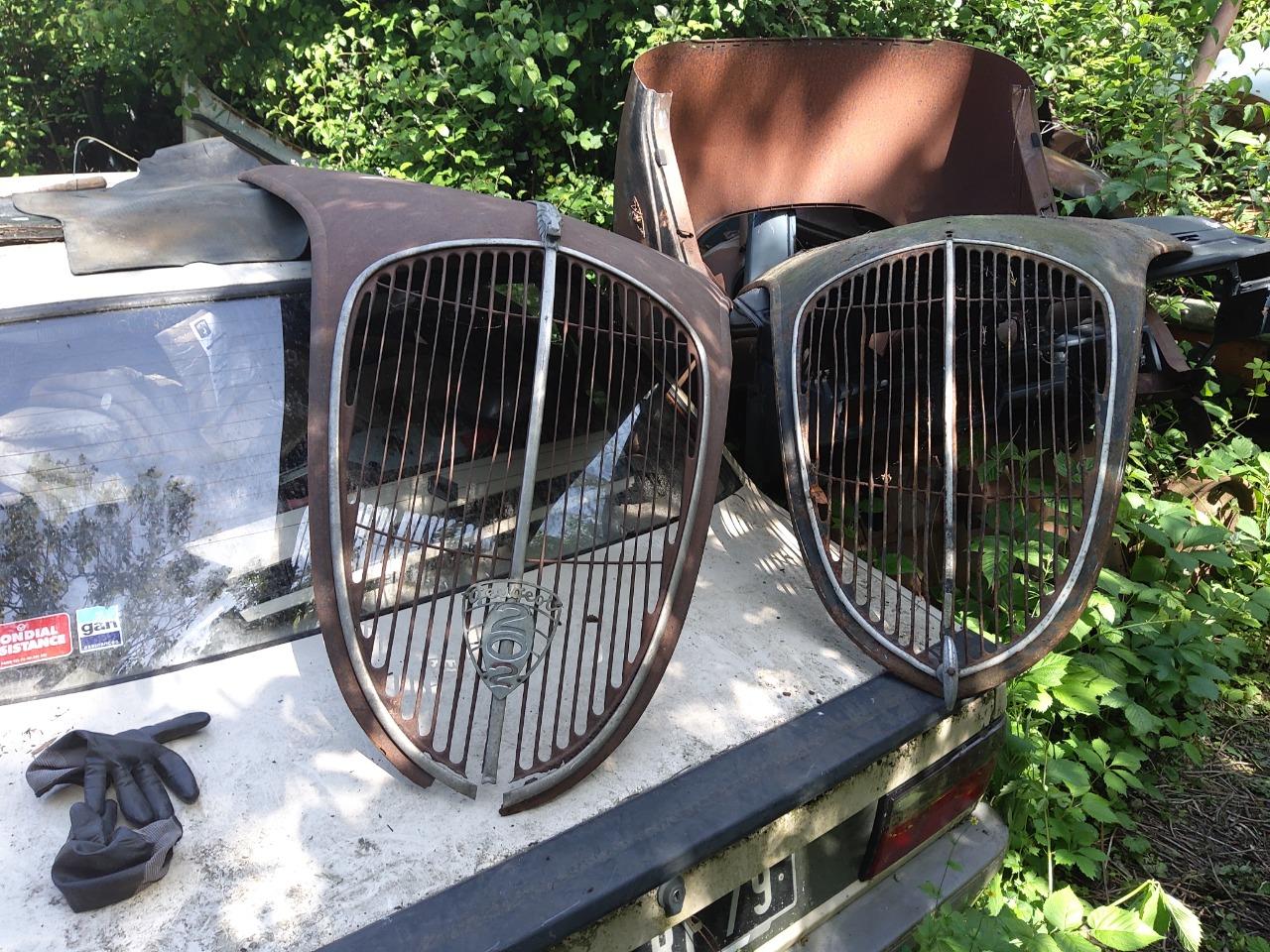 Capots PEUGEOT 202 LesAnciennes.com