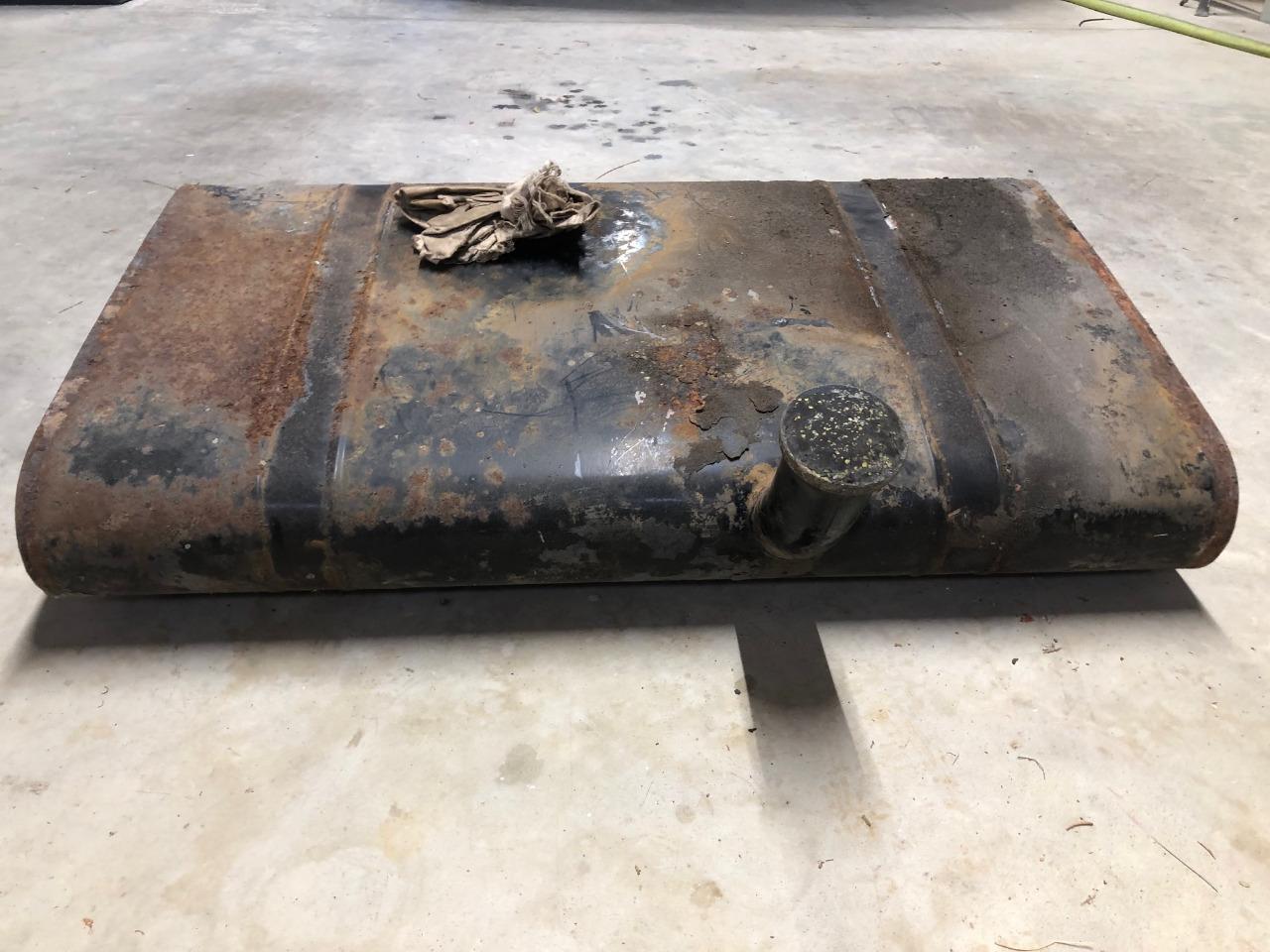 Réservoir ALFA ROMEO Giulietta Sprint LesAnciennes.com