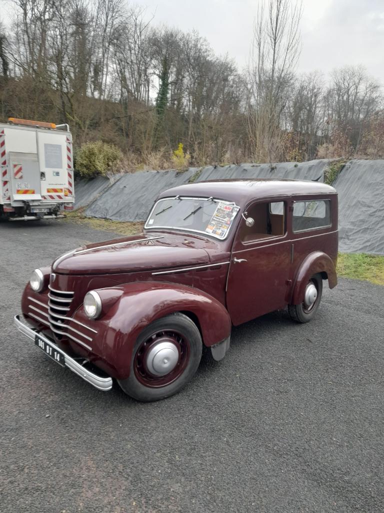 ROSENGART Vivor LRUPL - 1951 LesAnciennes.com