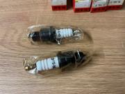 image_2-4 bougies KLG pour Renault R8.