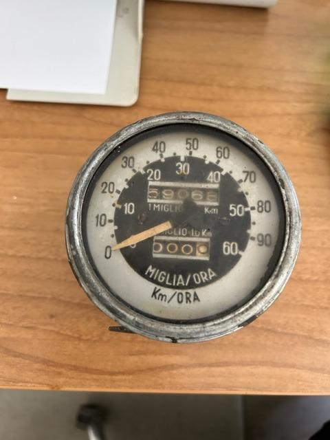 Compteur pour Jeep Willys LesAnciennes.com